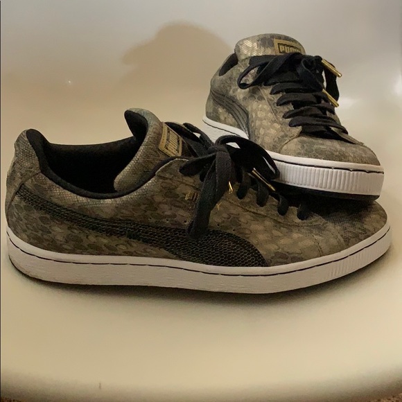 Puma Other - Rare Snake Print Puma Suede Size 7 US. Gld blk why